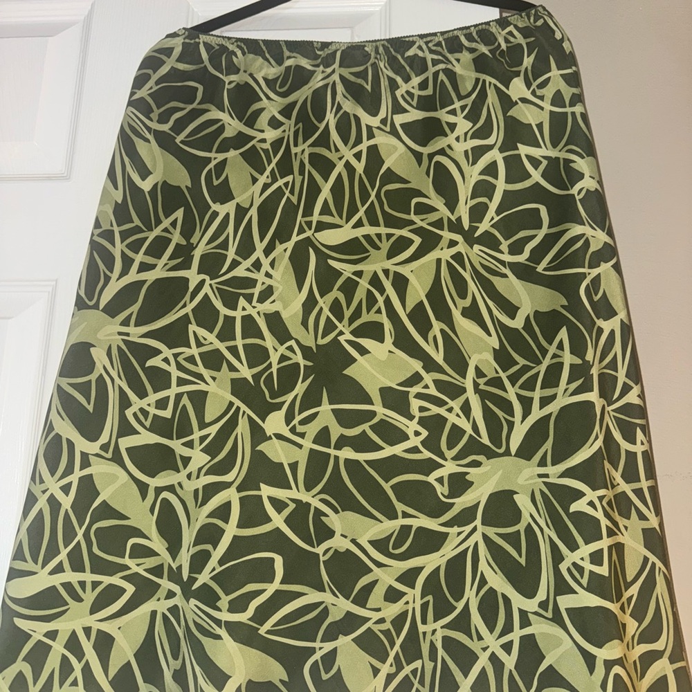 Amanda Smith Green Leaf Pattern A-Line Slip Skirt - image 7